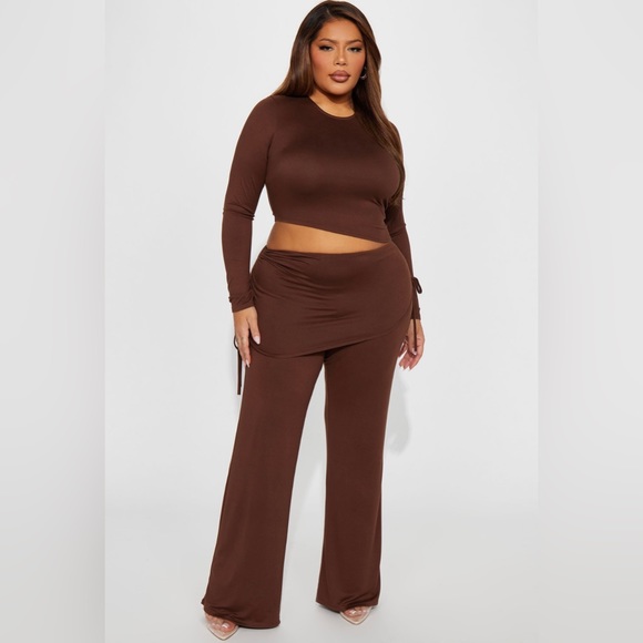 Fashion Nova Pants Set - Picture 4 of 4